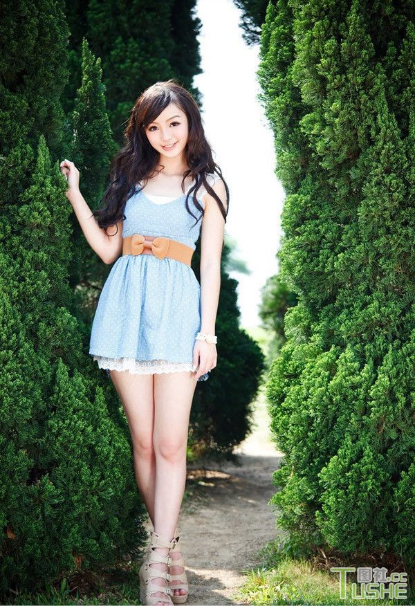 嫩模黄诗思写真展现纯美大片(图11)