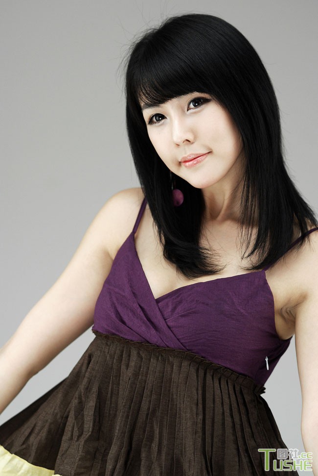 拥有魔鬼身材人气超模的韩国美女(图7)