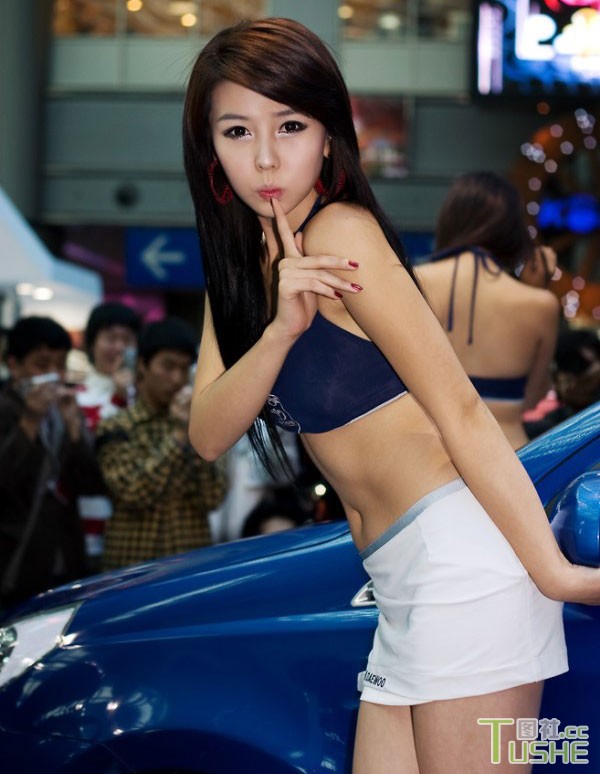 拥有魔鬼身材人气超模的韩国美女(图9)