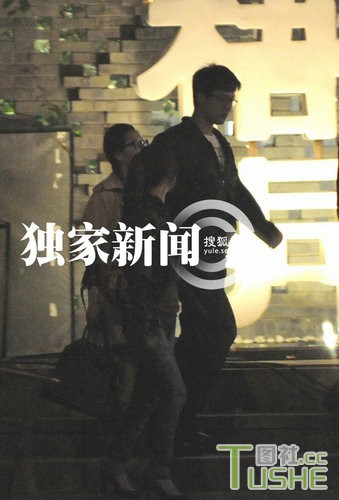 凌潇肃唐一菲武汉完婚 婚礼低调