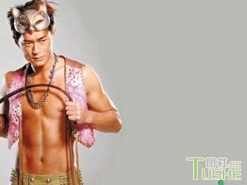 男星不为人知整容史 都很爱美啊