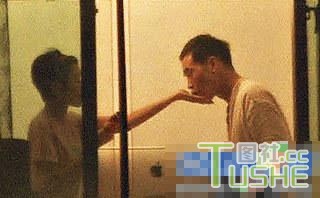 明星“房事”被拍 看谁最奔放