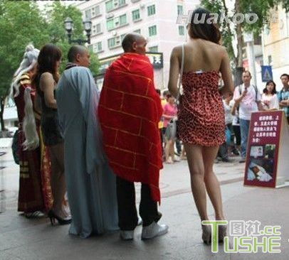 谁都有犯二的时刻！