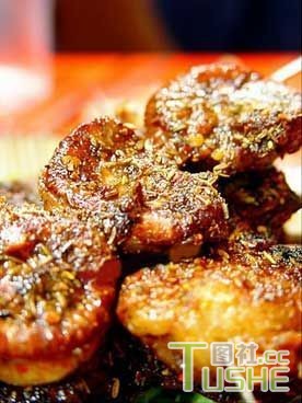 警惕七种食物会让您越吃越老