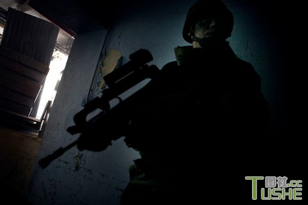 揭开法国外籍兵团神秘面纱