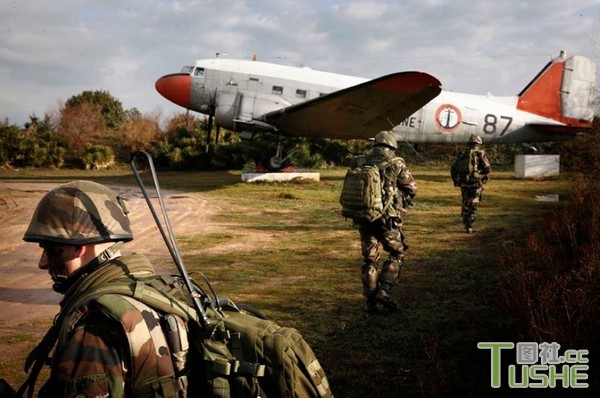 揭开法国外籍兵团神秘面纱