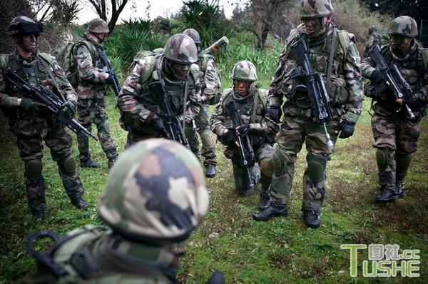揭开法国外籍兵团神秘面纱