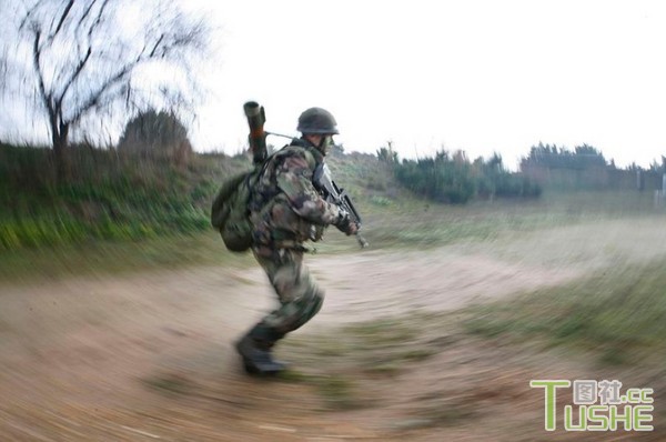 揭开法国外籍兵团神秘面纱