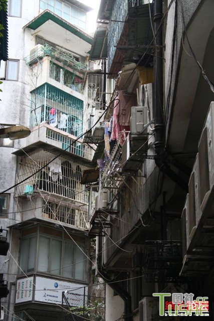 实拍澳门市井生活 贫富悬殊！