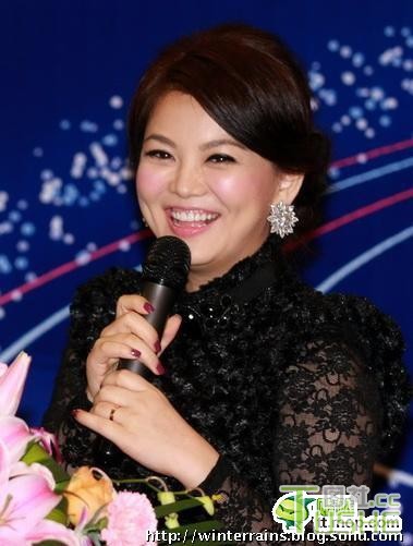 吐槽女星发福样儿 谁沦为大妈？