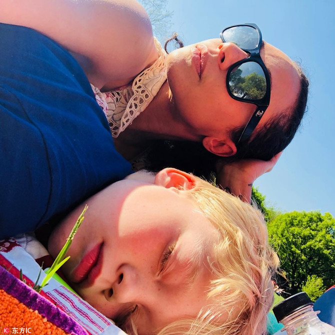 明星示范 儿童节找一个不令人翻白眼的秀娃方式